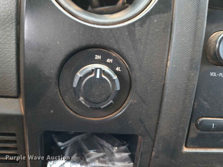 image for item EW0339 2014 Ford F150 Ext. Cab pickup truck