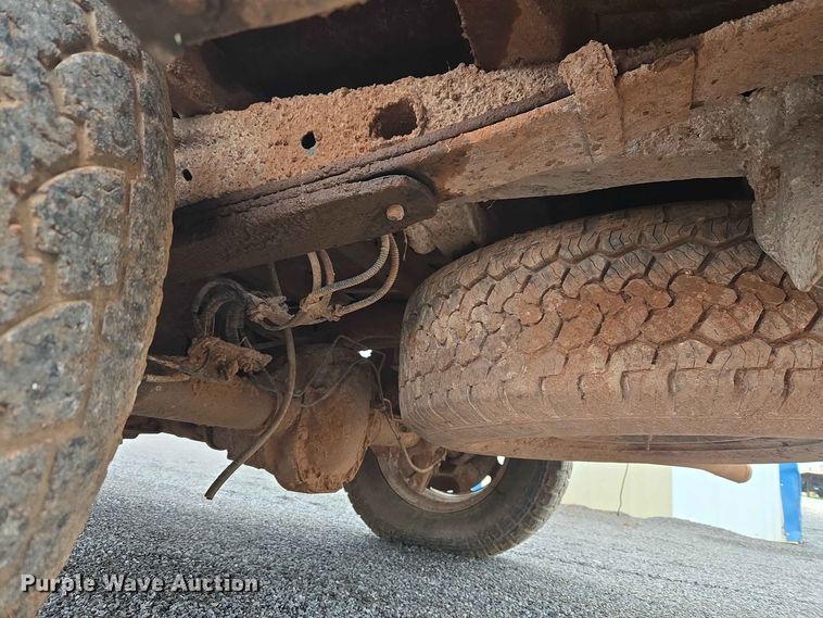 image for item EW0339 2014 Ford F150 Ext. Cab pickup truck