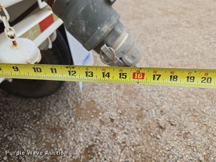 image for item EW0340 2011 Dragon Frac Tank Trailer tank trailer