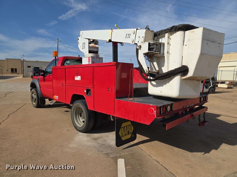 image for item EW0384 2008 Ford F450 Super Duty bucket truck