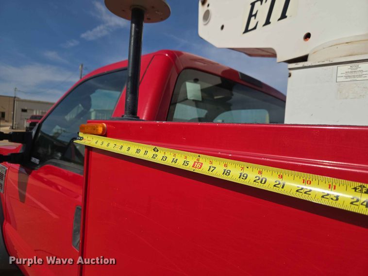 image for item EW0384 2008 Ford F450 Super Duty bucket truck