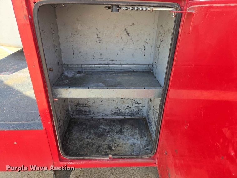 image for item EW0384 2008 Ford F450 Super Duty bucket truck
