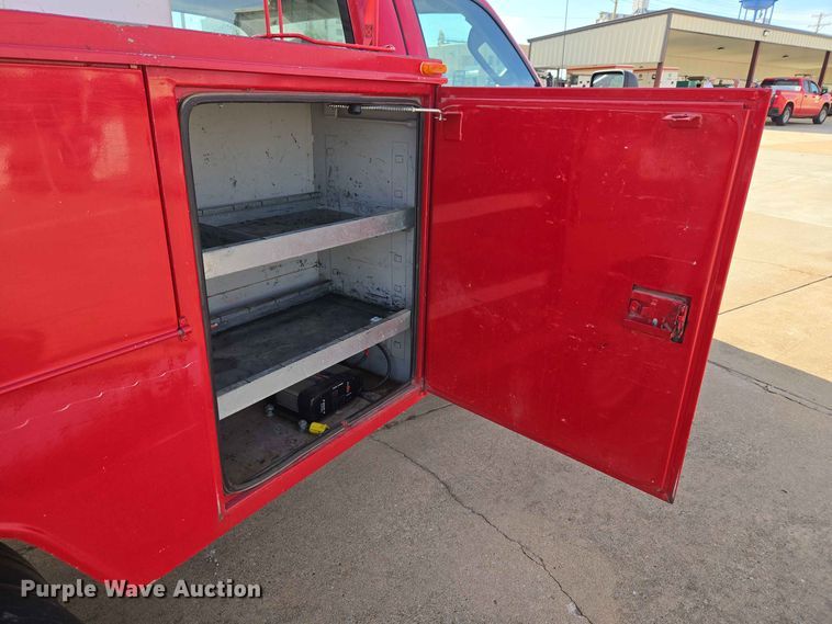 image for item EW0384 2008 Ford F450 Super Duty bucket truck
