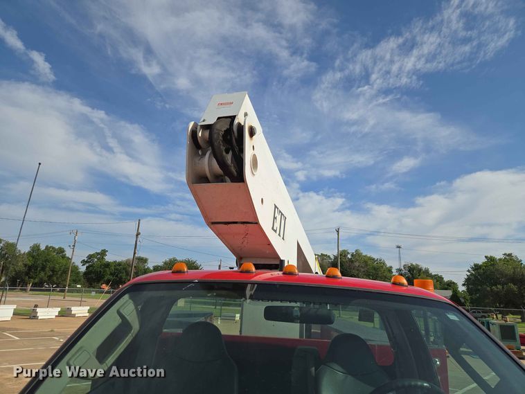 image for item EW0384 2008 Ford F450 Super Duty bucket truck