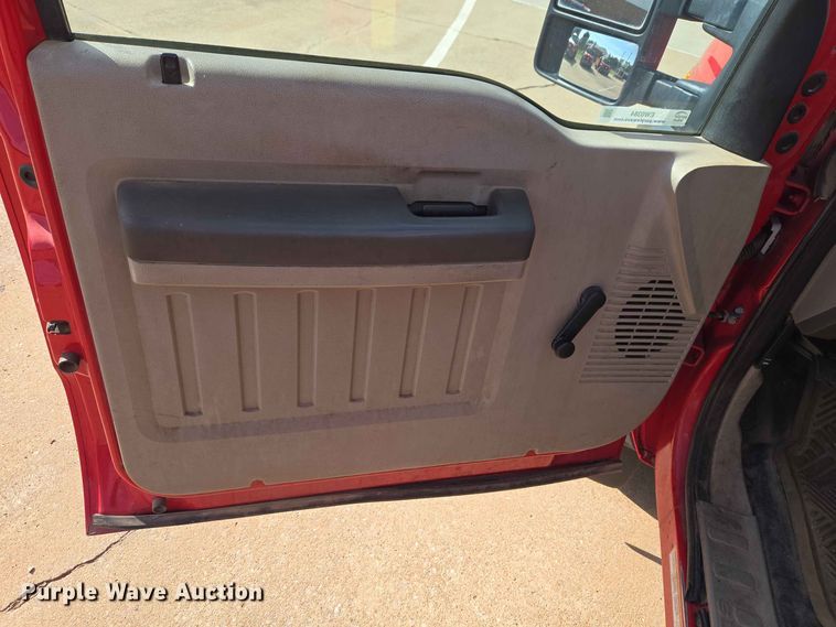 image for item EW0384 2008 Ford F450 Super Duty bucket truck