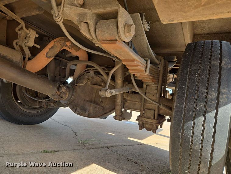 image for item EW0384 2008 Ford F450 Super Duty bucket truck