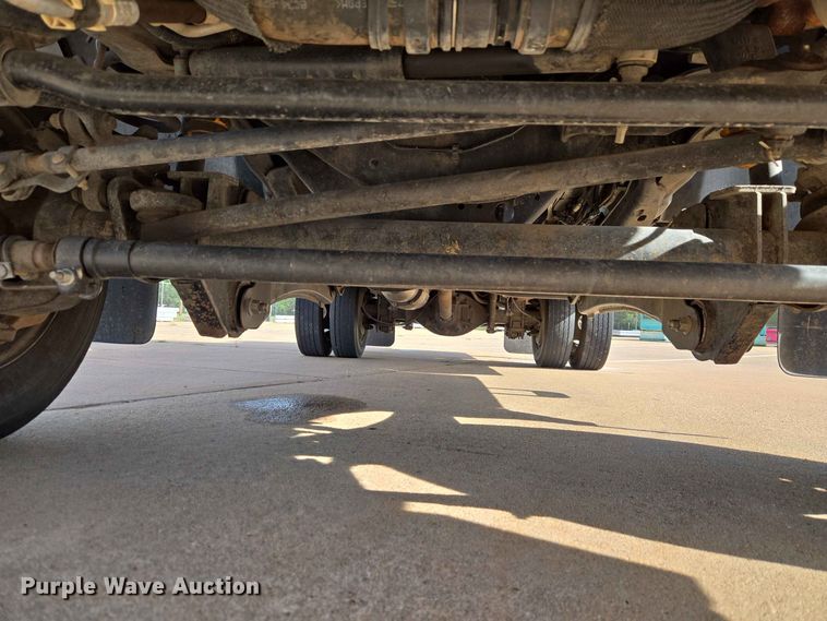 image for item EW0384 2008 Ford F450 Super Duty bucket truck