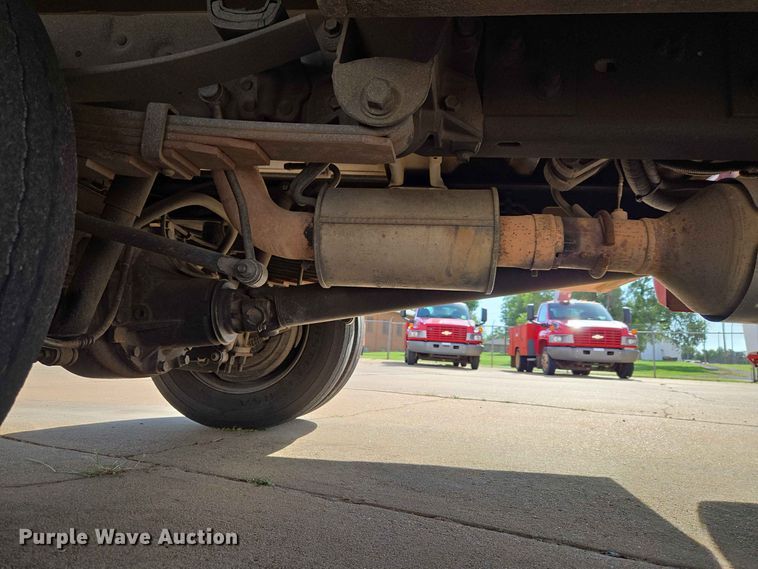 image for item EW0384 2008 Ford F450 Super Duty bucket truck