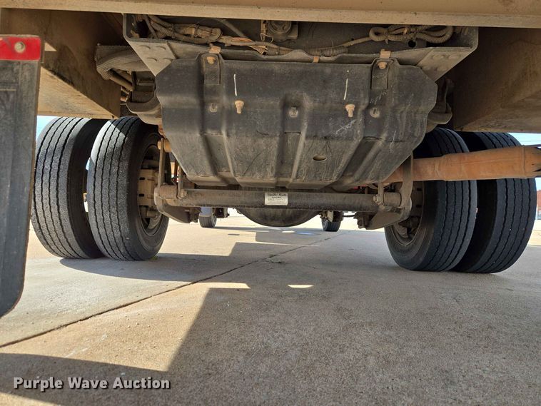 image for item EW0384 2008 Ford F450 Super Duty bucket truck