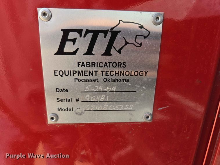 image for item EW0385 2004 Chevrolet C4500 bucket truck
