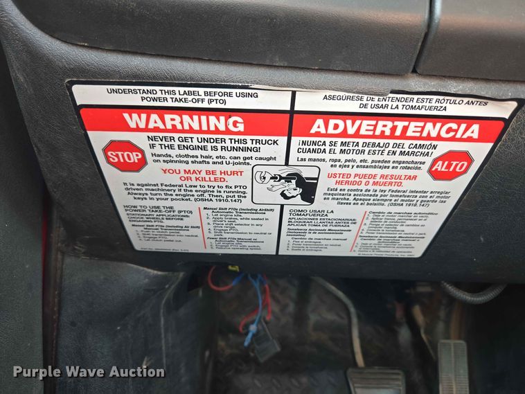 image for item EW0385 2004 Chevrolet C4500 bucket truck