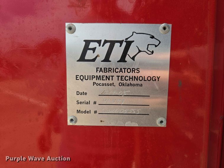 image for item EW0386 2004 Chevrolet C4500 bucket truck