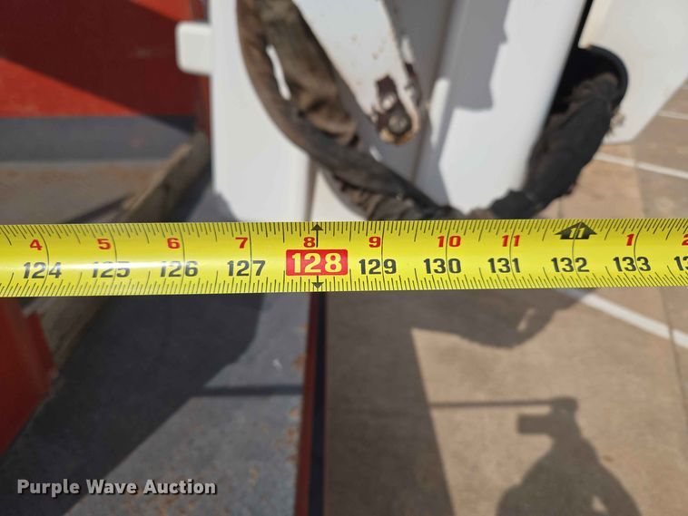 image for item EW0386 2004 Chevrolet C4500 bucket truck
