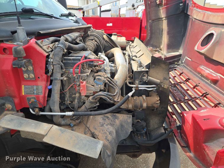 image for item EW0386 2004 Chevrolet C4500 bucket truck