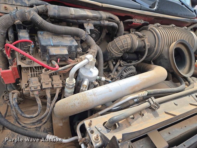 image for item EW0386 2004 Chevrolet C4500 bucket truck