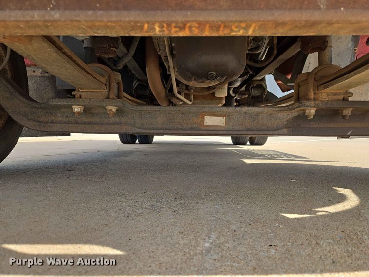 image for item EW0386 2004 Chevrolet C4500 bucket truck