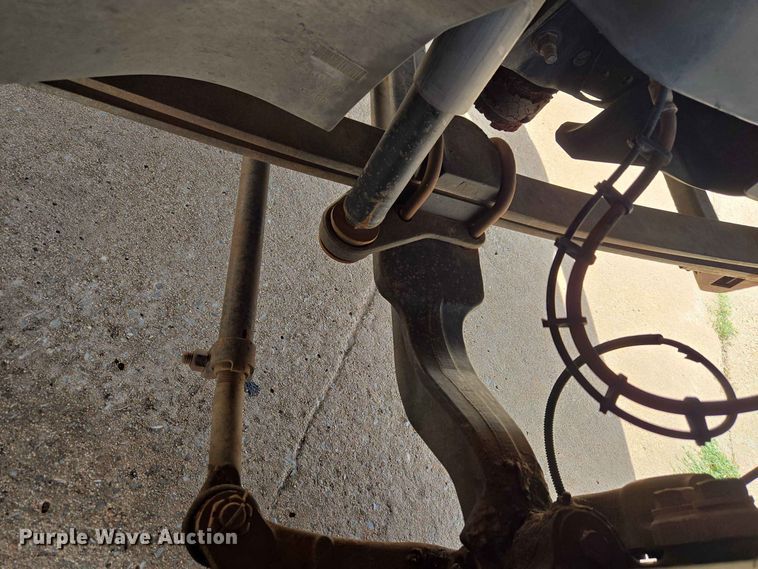 image for item EW0386 2004 Chevrolet C4500 bucket truck