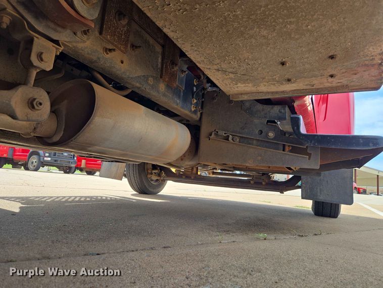 image for item EW0386 2004 Chevrolet C4500 bucket truck