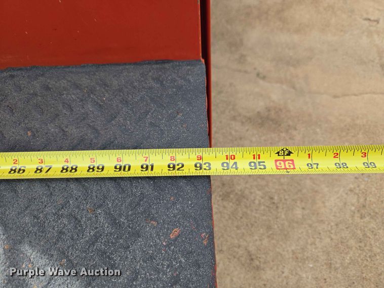 image for item EW0387 2004 Chevrolet C4500 bucket truck
