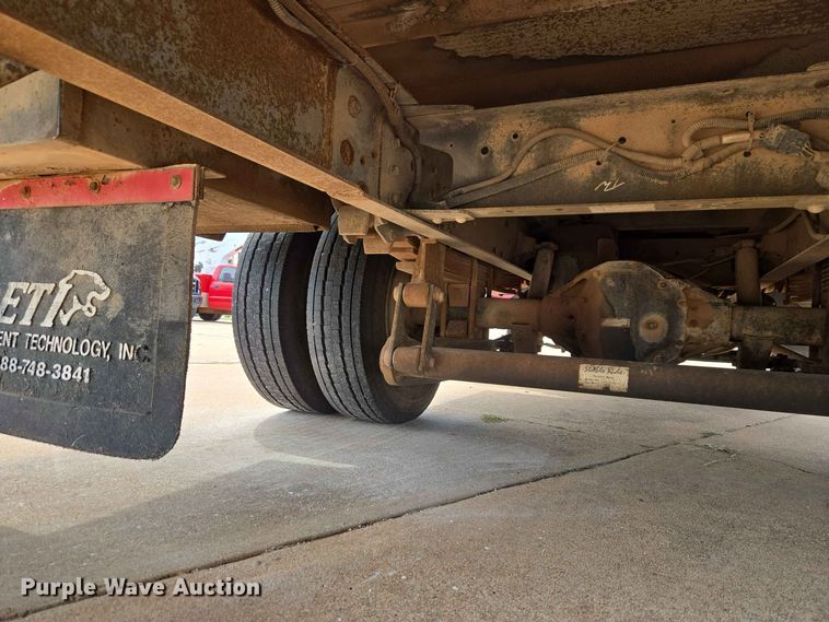 image for item EW0387 2004 Chevrolet C4500 bucket truck