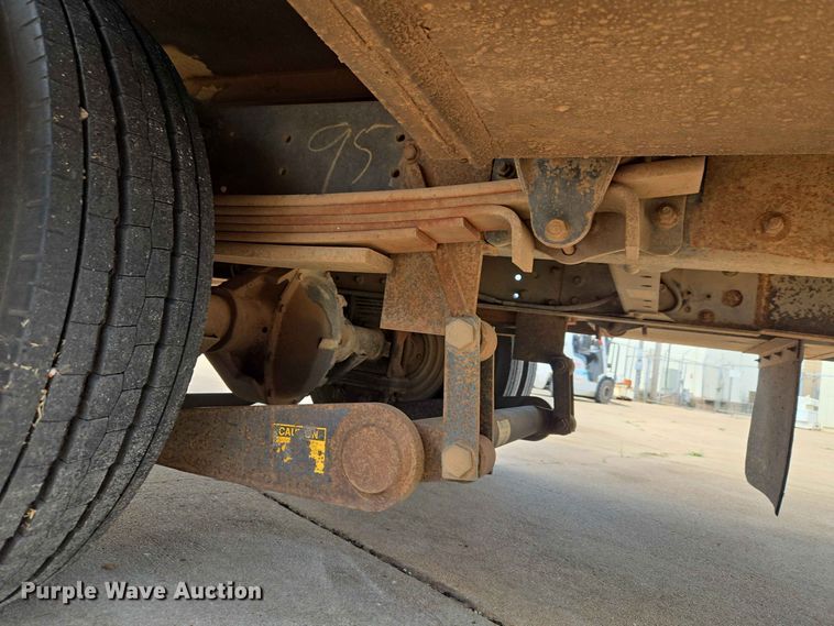 image for item EW0387 2004 Chevrolet C4500 bucket truck