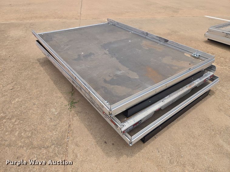 image for item EW0396 (3) C-CargoGlide C-CG1500 bed slide