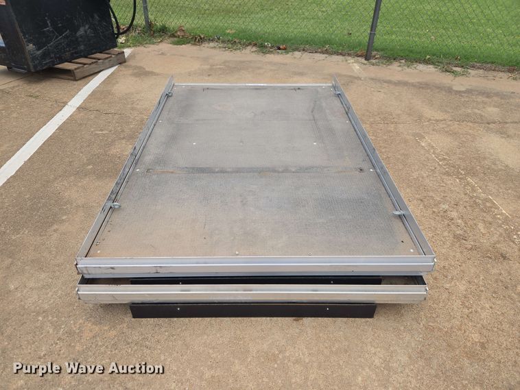 image for item EW0397 (2) C-CargoGlide C-CG1500 bed slides