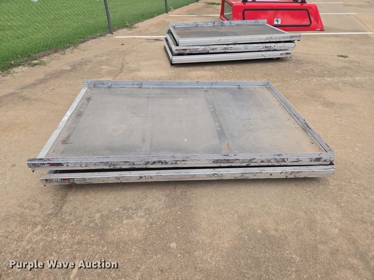 image for item EW0397 (2) C-CargoGlide C-CG1500 bed slides