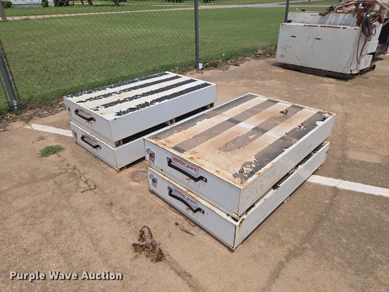 image for item EW0399 (4) Weatherguard PackRat bed storage
