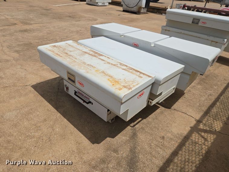 image for item EW0405 (3) toolboxes