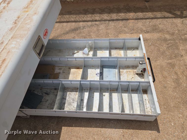 image for item EW0405 (3) toolboxes