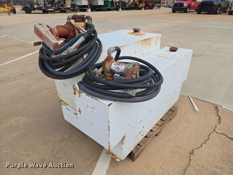 image for item EW0410 (2) Delta Consolidated fuel tanks