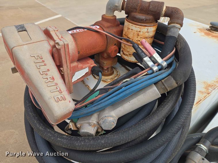 image for item EW0410 (2) Delta Consolidated fuel tanks