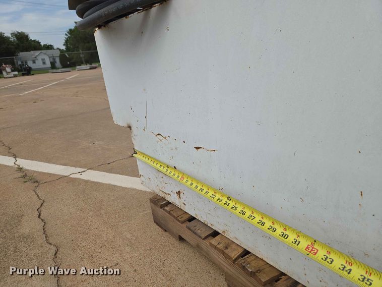 image for item EW0410 (2) Delta Consolidated fuel tanks