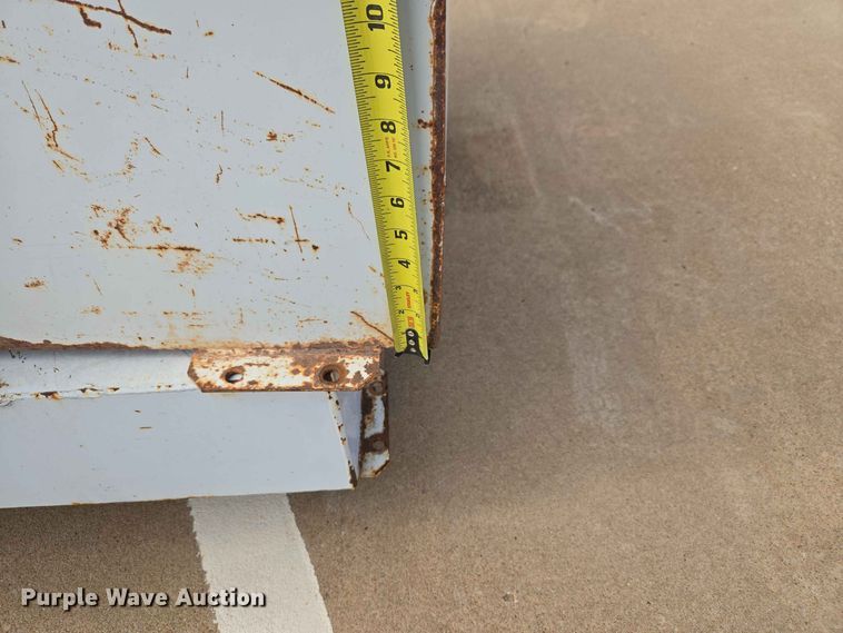 image for item EW0410 (2) Delta Consolidated fuel tanks