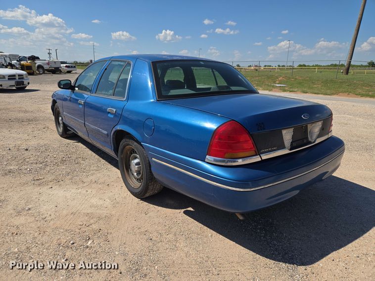 image for item EW0425 1998 Ford Crown Victoria 