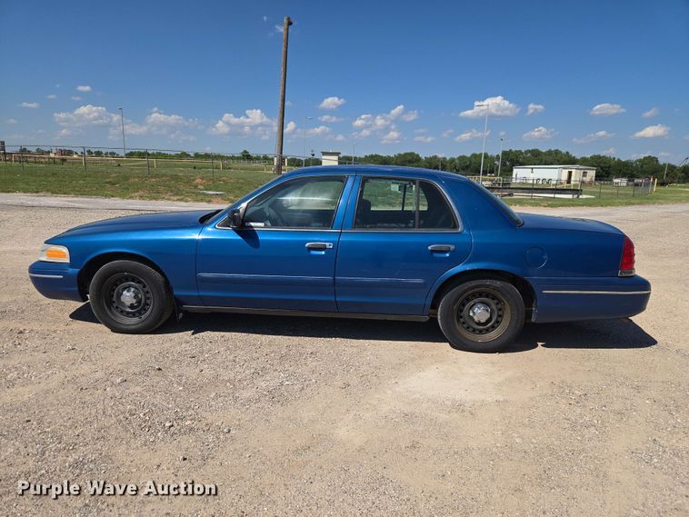 image for item EW0425 1998 Ford Crown Victoria 