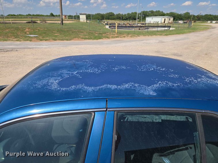 image for item EW0425 1998 Ford Crown Victoria 