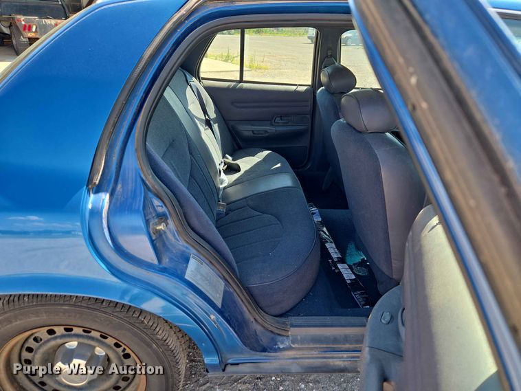 image for item EW0425 1998 Ford Crown Victoria 