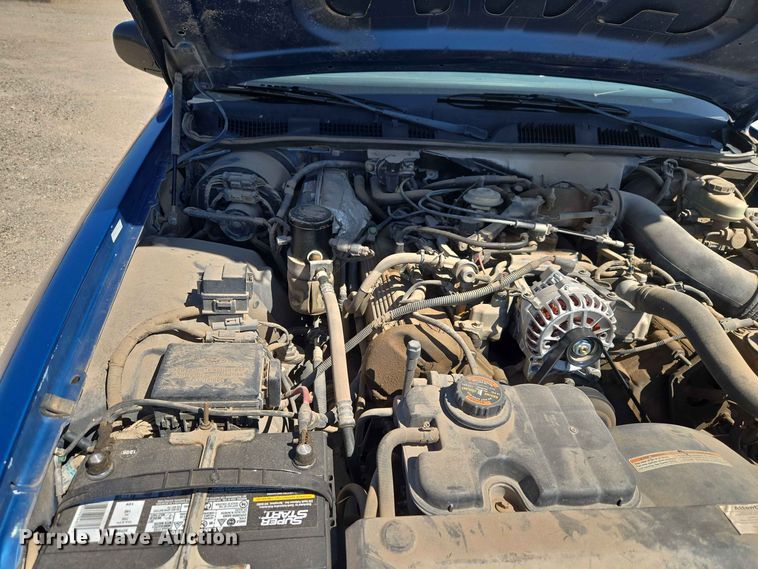 image for item EW0425 1998 Ford Crown Victoria 