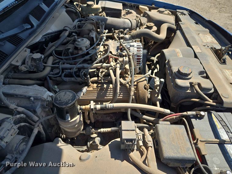 image for item EW0425 1998 Ford Crown Victoria 