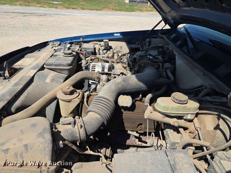 image for item EW0425 1998 Ford Crown Victoria 