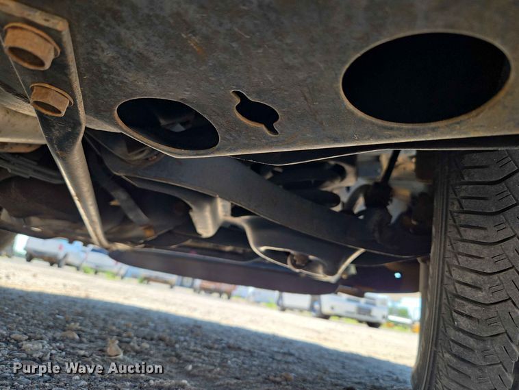 image for item EW0425 1998 Ford Crown Victoria 