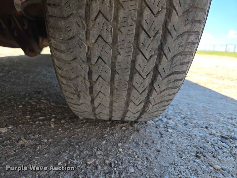 image for item EW0425 1998 Ford Crown Victoria 