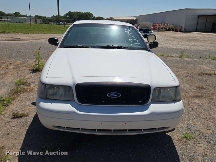 image for item EW0430 2006 Ford Crown Victoria Police Inetceptor 