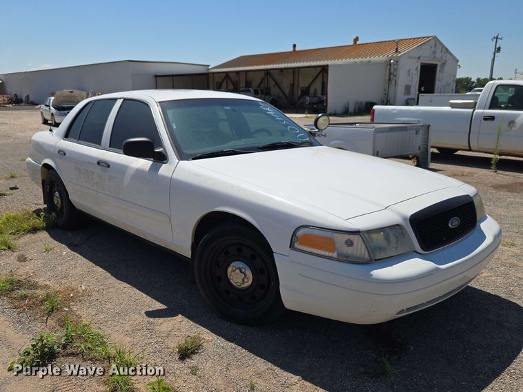 image for item EW0430 2006 Ford Crown Victoria Police Inetceptor 
