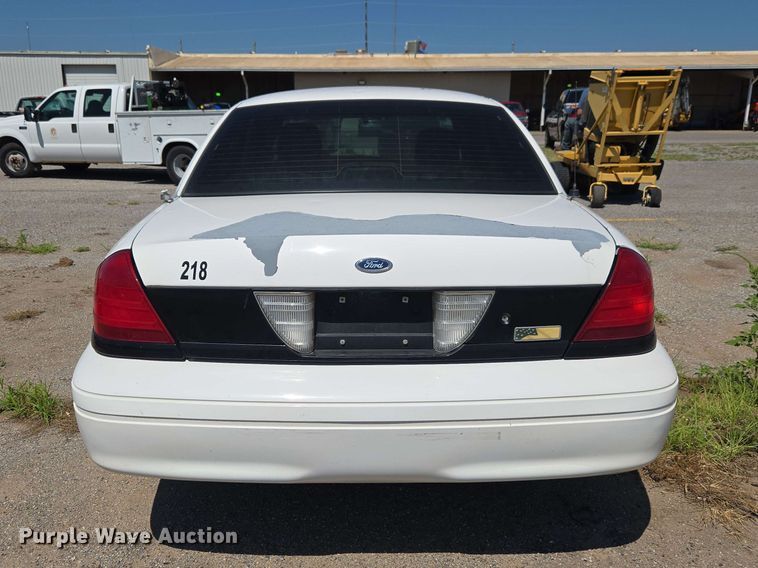 image for item EW0430 2006 Ford Crown Victoria Police Inetceptor 