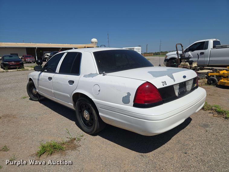 image for item EW0430 2006 Ford Crown Victoria Police Inetceptor 