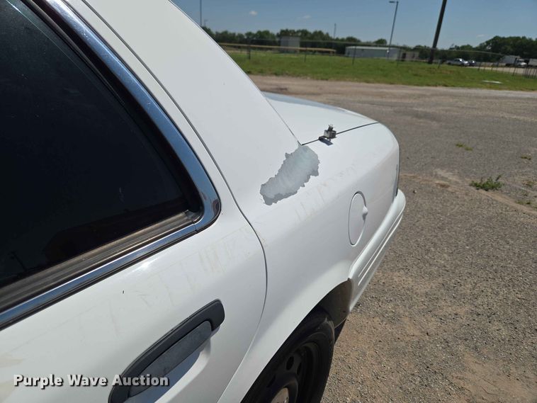 image for item EW0430 2006 Ford Crown Victoria Police Inetceptor 