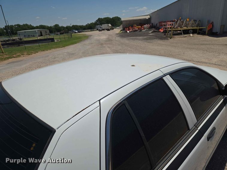 image for item EW0431 2010 Ford Crown Victoria Police Inetceptor 